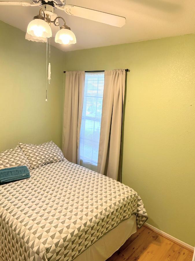 Evergreen Jolly Room With Tv Hemet Buitenkant foto